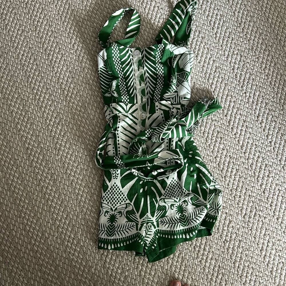 Farm rio romper! Worn twice, in great condition